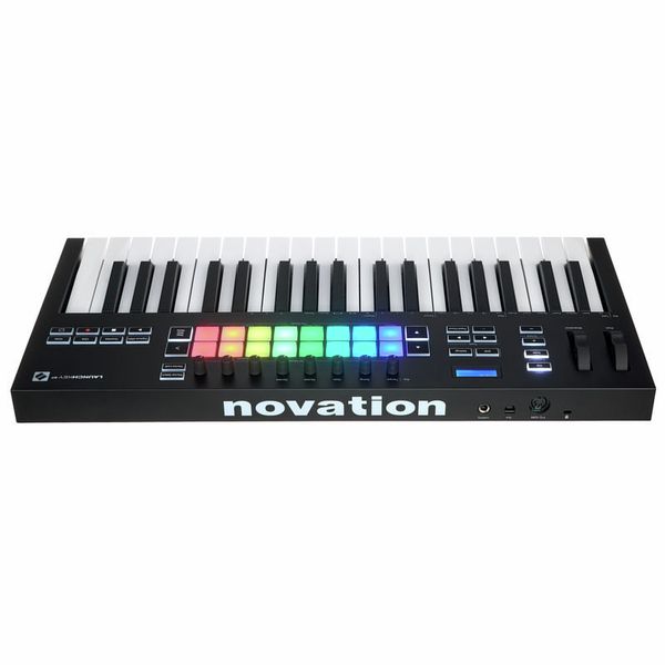 Novation Launchkey 37 MK3 