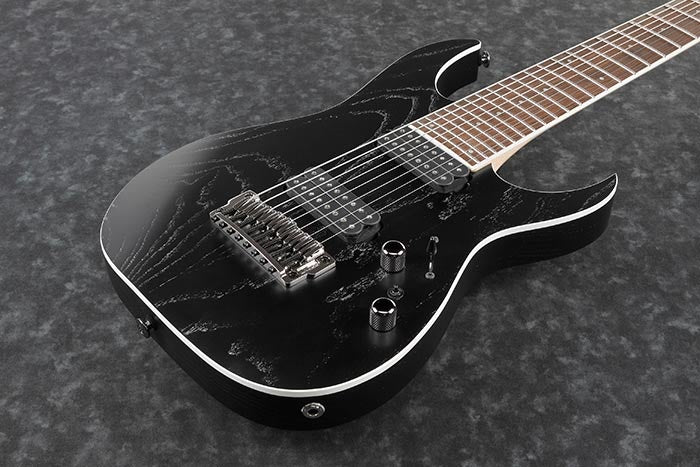 Ibanez RG5328 LDK Esche schwarz mit Koffer