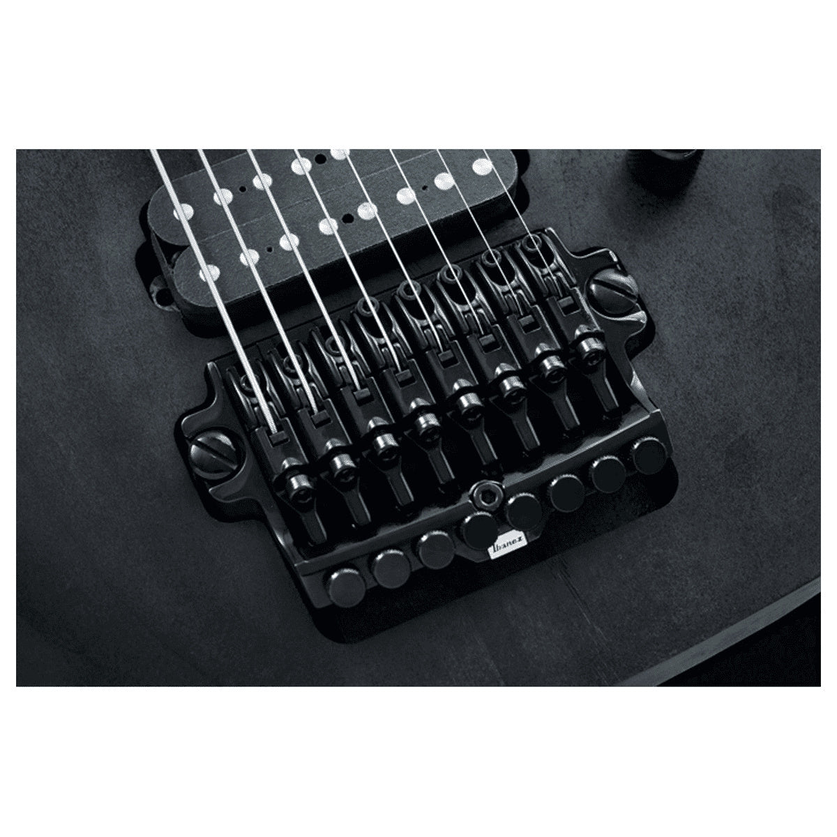 Ibanez M8M Meshuggah Schwarz